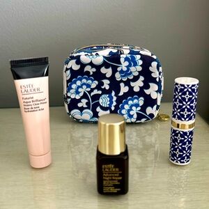Estée Lauder Mini Make up Bag with Three (3) Samples
